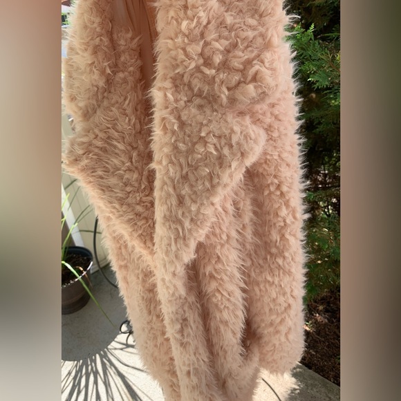 Faux Fur jacket - Picture 5 of 7